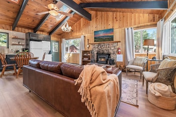 the oasis chalet