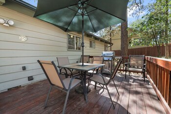 the oasis chalet