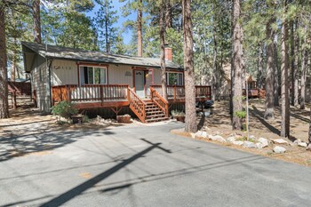 the oasis chalet