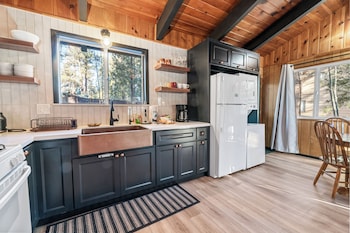 the oasis chalet