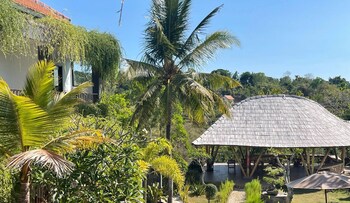 tinggian hill retreat