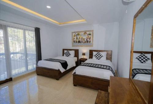 tinggian hill retreat