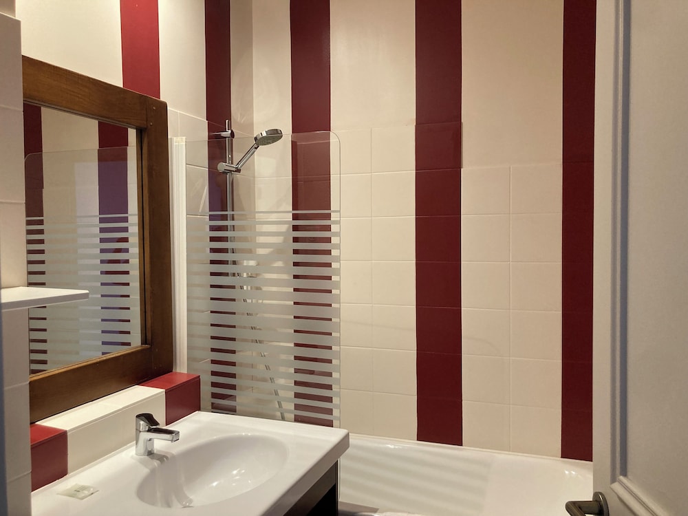 hotel la chatelleraie