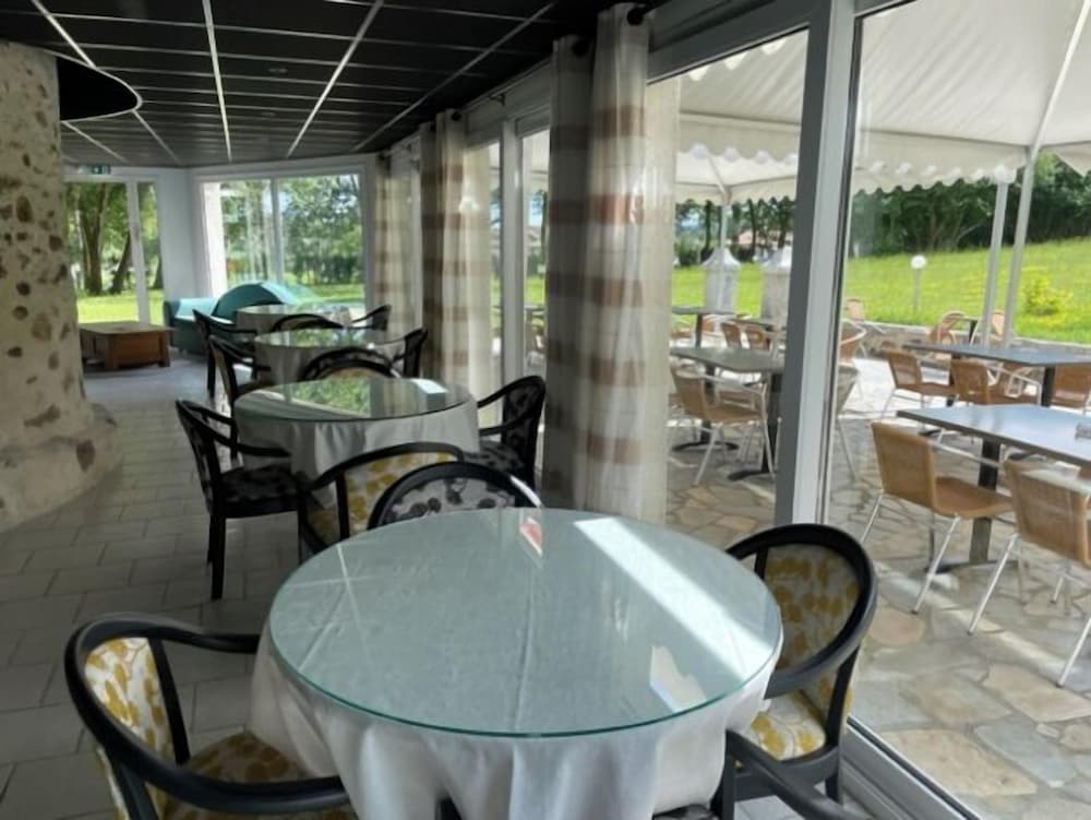 hotel la chatelleraie