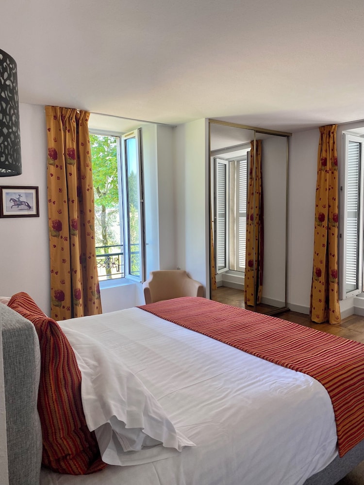 hotel la chatelleraie