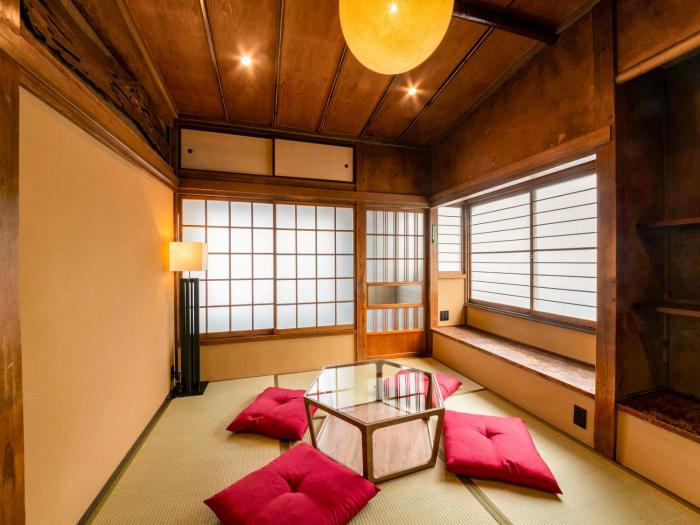 nipponia chichibu monzenmachi