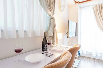 esterrace osaka west