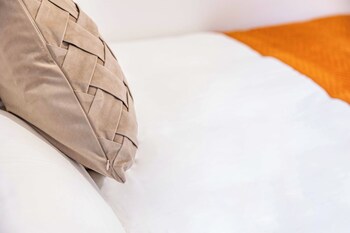 esterrace osaka west