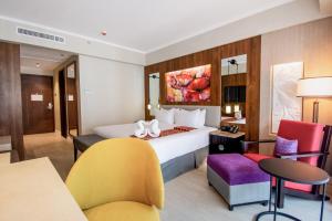 mandarin bay resort and spa