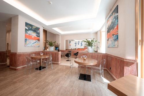 hotel via veneto