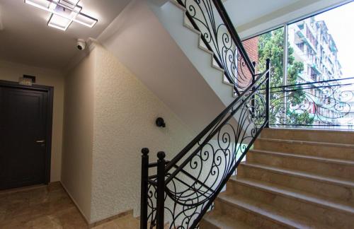 memory hotel batumi