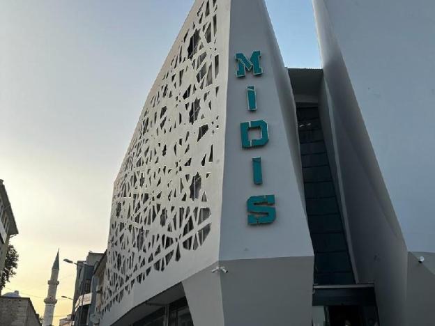 midis otel