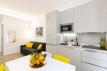 notami gioia short stays