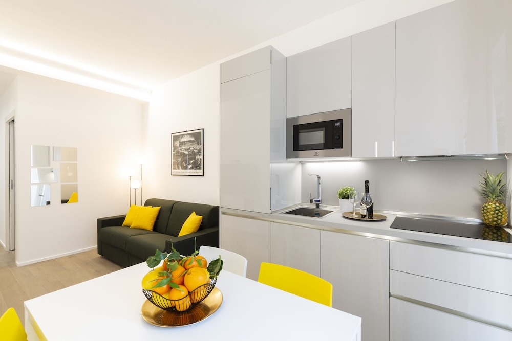 notami gioia short stays