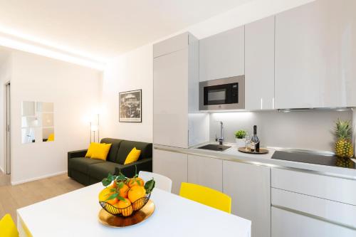 notami gioia short stays