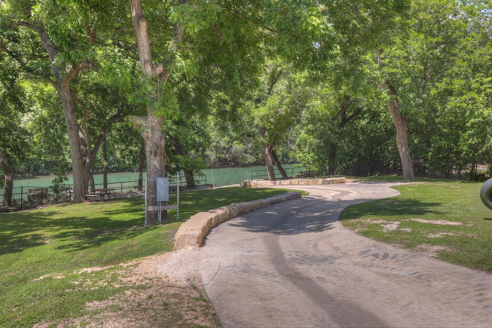 new braunfels
