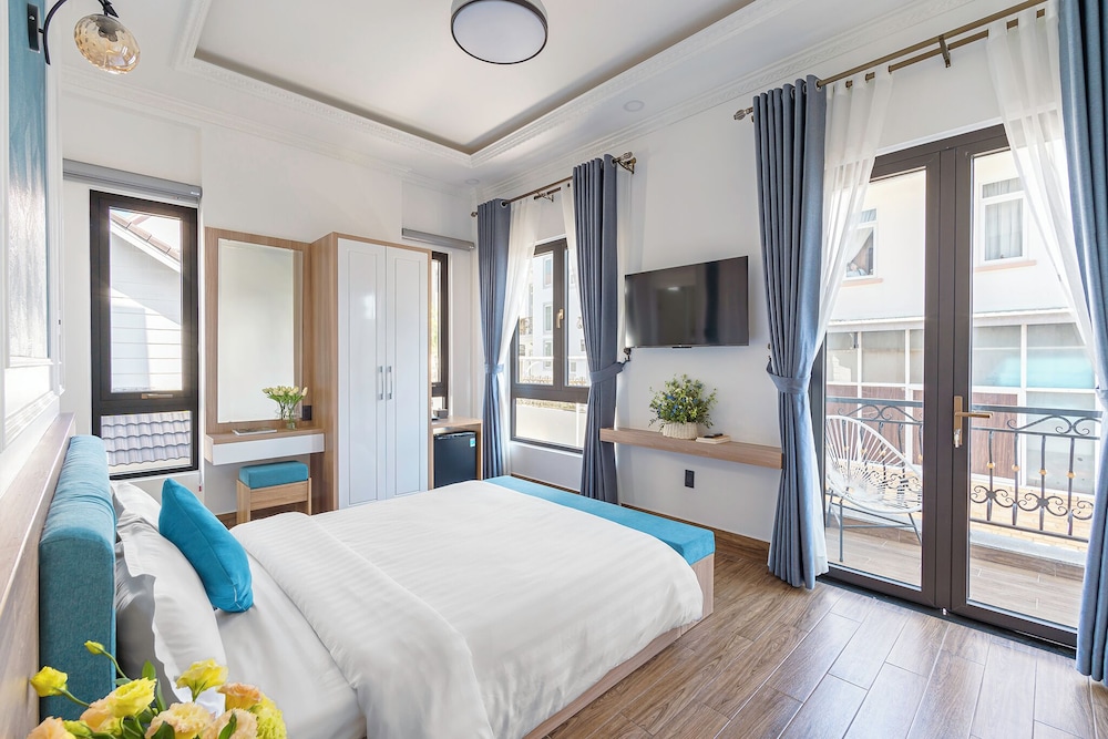 vmt hotel villa