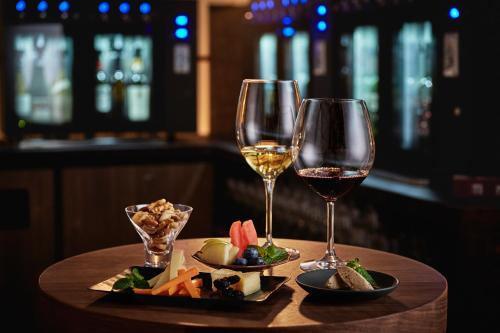 the hotels hakata harushige honkan