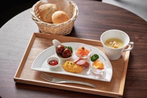 the hotels hakata harushige honkan