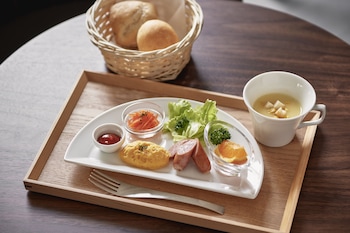 the hotels hakata harushige honkan