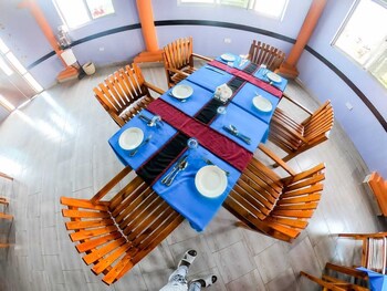 sandmark hotel serengeti