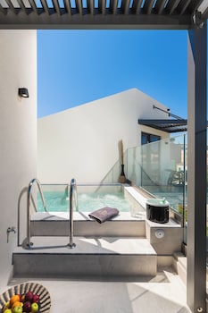 elia agia marina resort