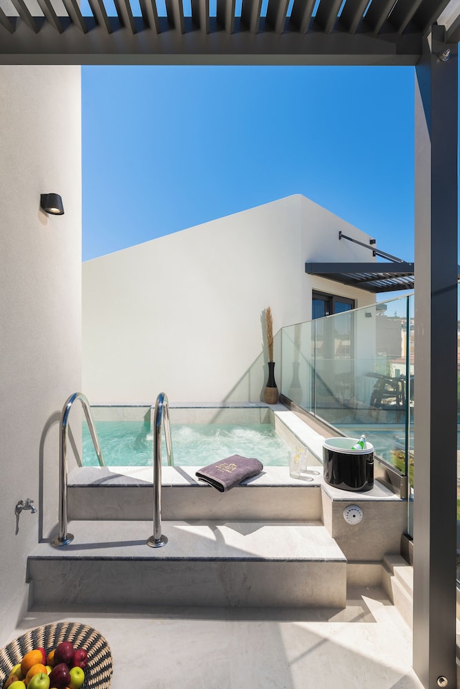 elia agia marina resort