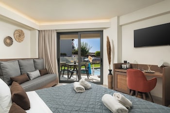 elia agia marina resort