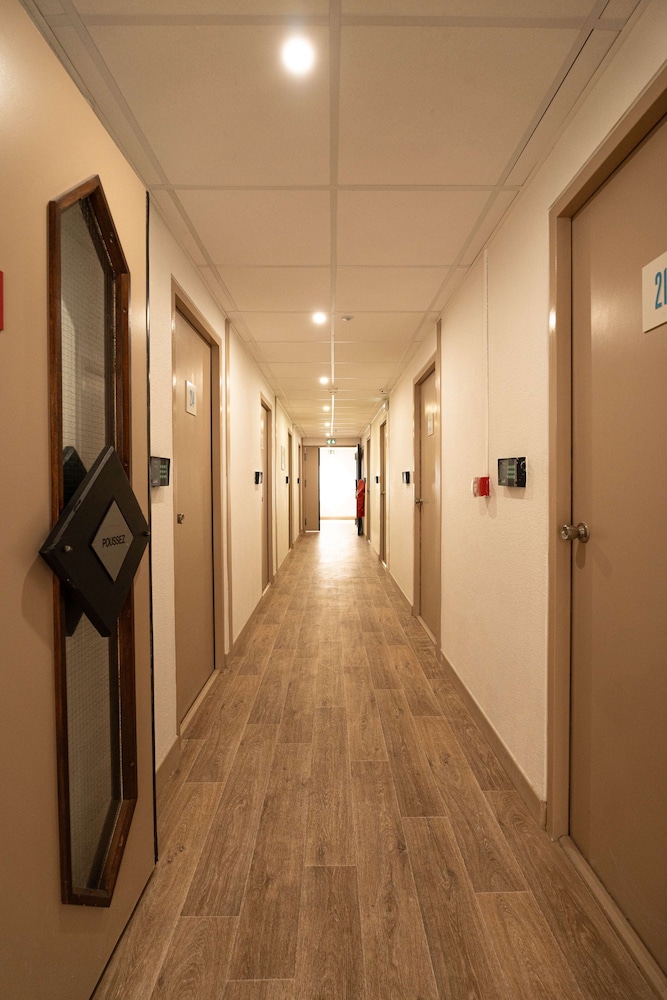 kyriad direct brignoles provence verte