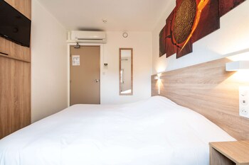 kyriad direct brignoles provence verte