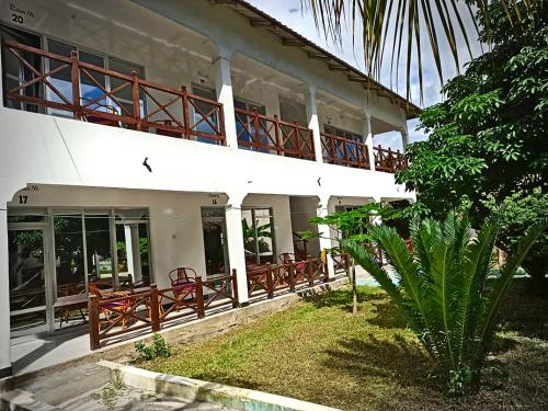 cocolala beach house
