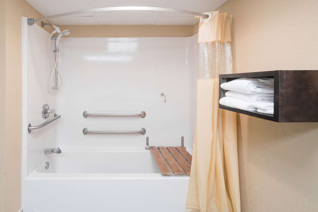 days inn by wyndham goodlettsville nashville