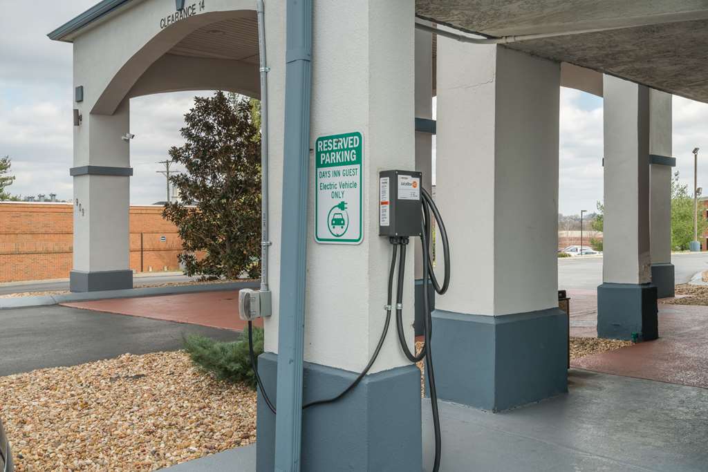 days inn by wyndham goodlettsville nashville