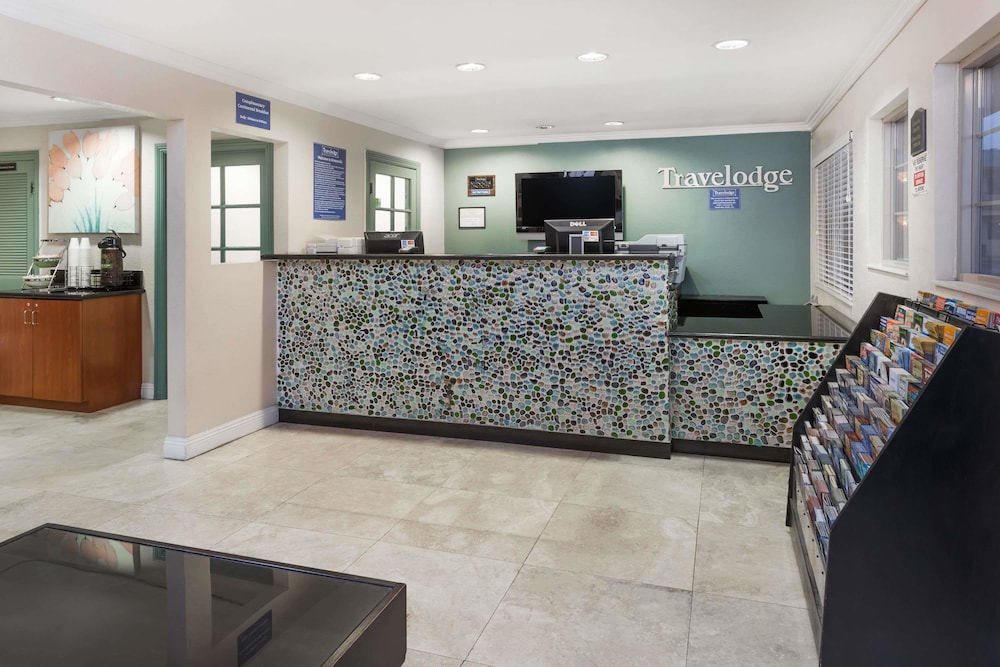 hotel avenida oceanside camp pendleton