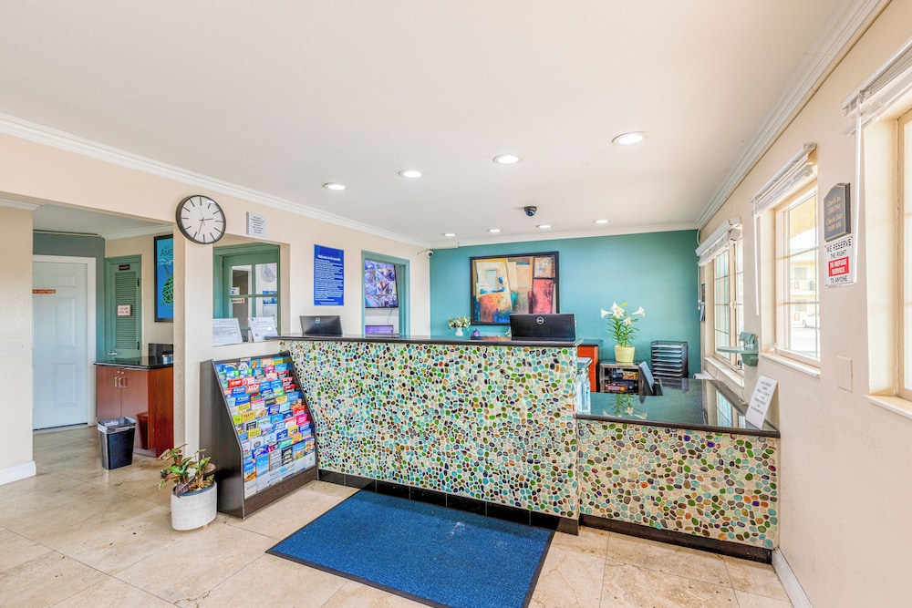 hotel avenida oceanside camp pendleton