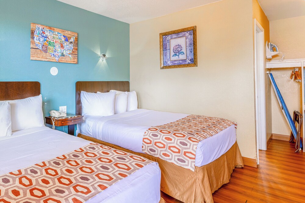 hotel avenida oceanside camp pendleton