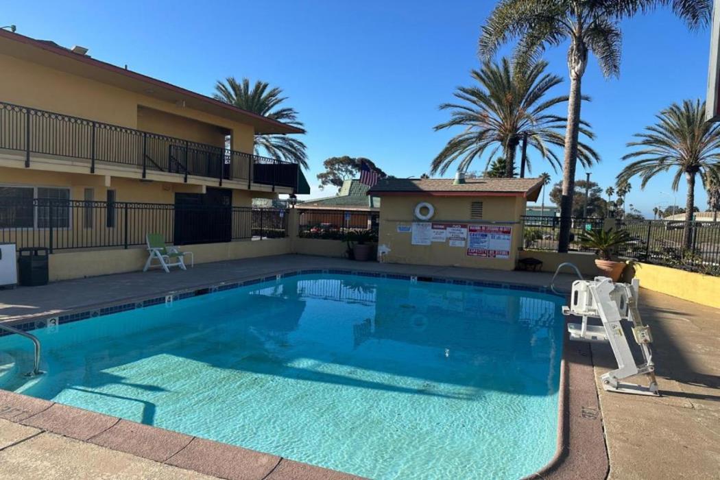 hotel avenida oceanside camp pendleton