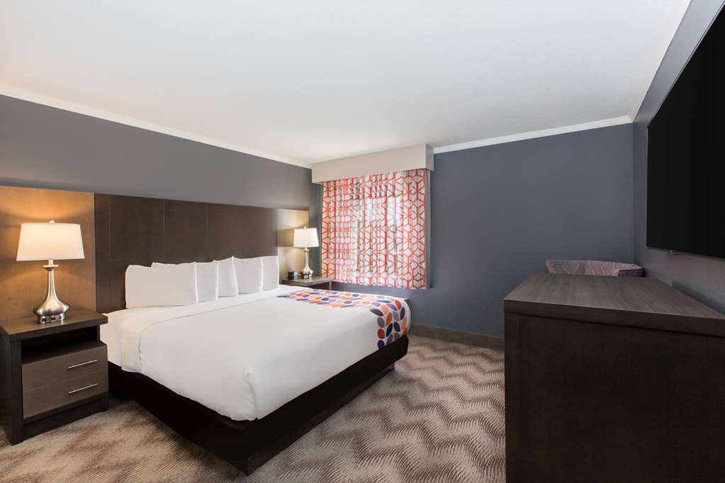 la quinta inn and suites by wyndham goodlettsville nashville