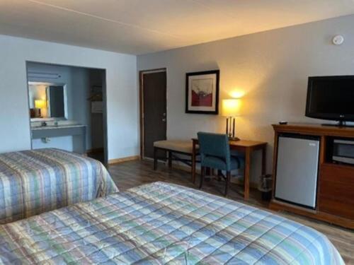 Paris Inn And Suites,,3 star