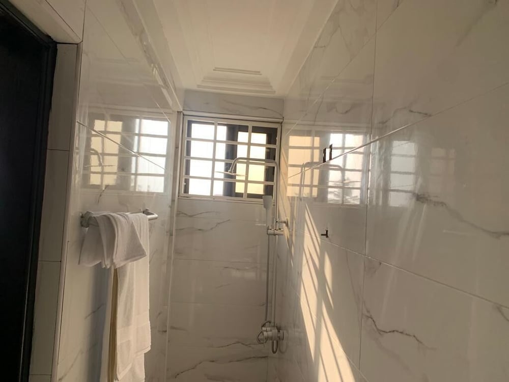 central reservations apartment