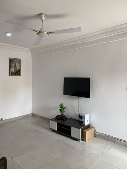 central reservations apartment