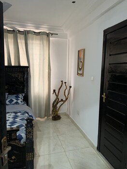 central reservations apartment