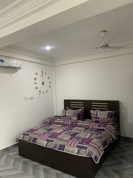 central reservations apartment