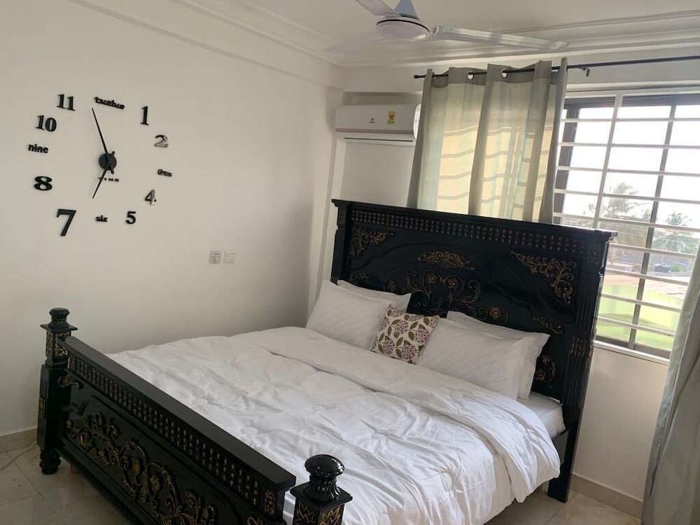 central reservations apartment