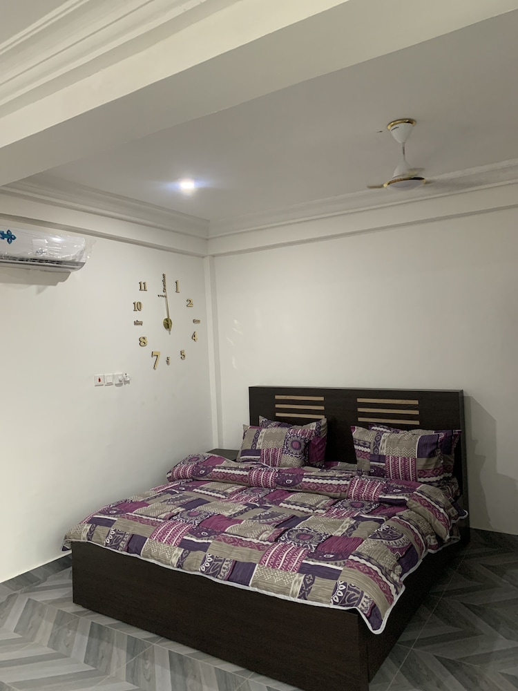 central reservations apartment