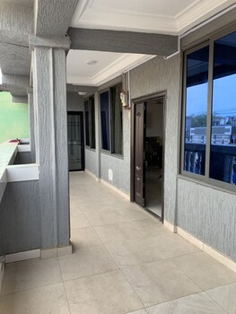 central reservations apartment