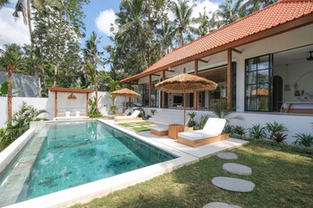 villa lestari ubud