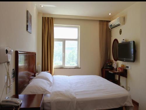 greentree inn zhangjiakou bus station express hotel