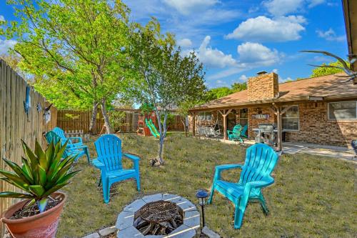 kerrville hidden gem with firepit and grill great location