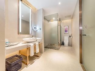 Lavande Hotels Xinyu Chengbei Square,,4 star